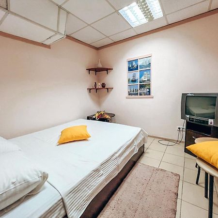 Guest House On Saksahanskoho Street 키예프 외부 사진