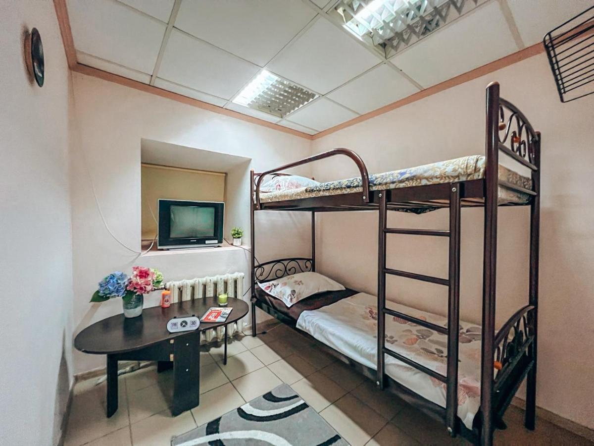 Guest House On Saksahanskoho Street 키예프 외부 사진