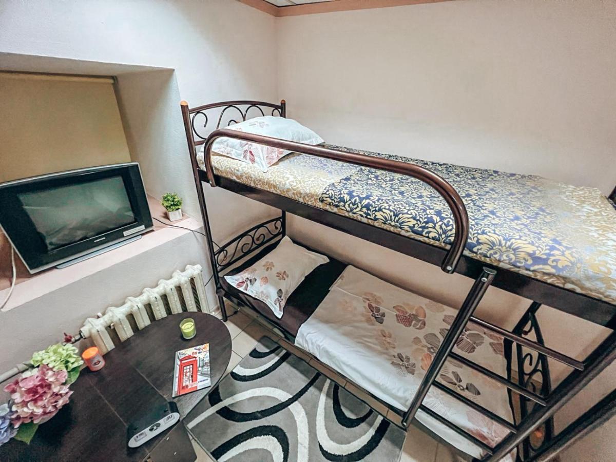 Guest House On Saksahanskoho Street 키예프 외부 사진
