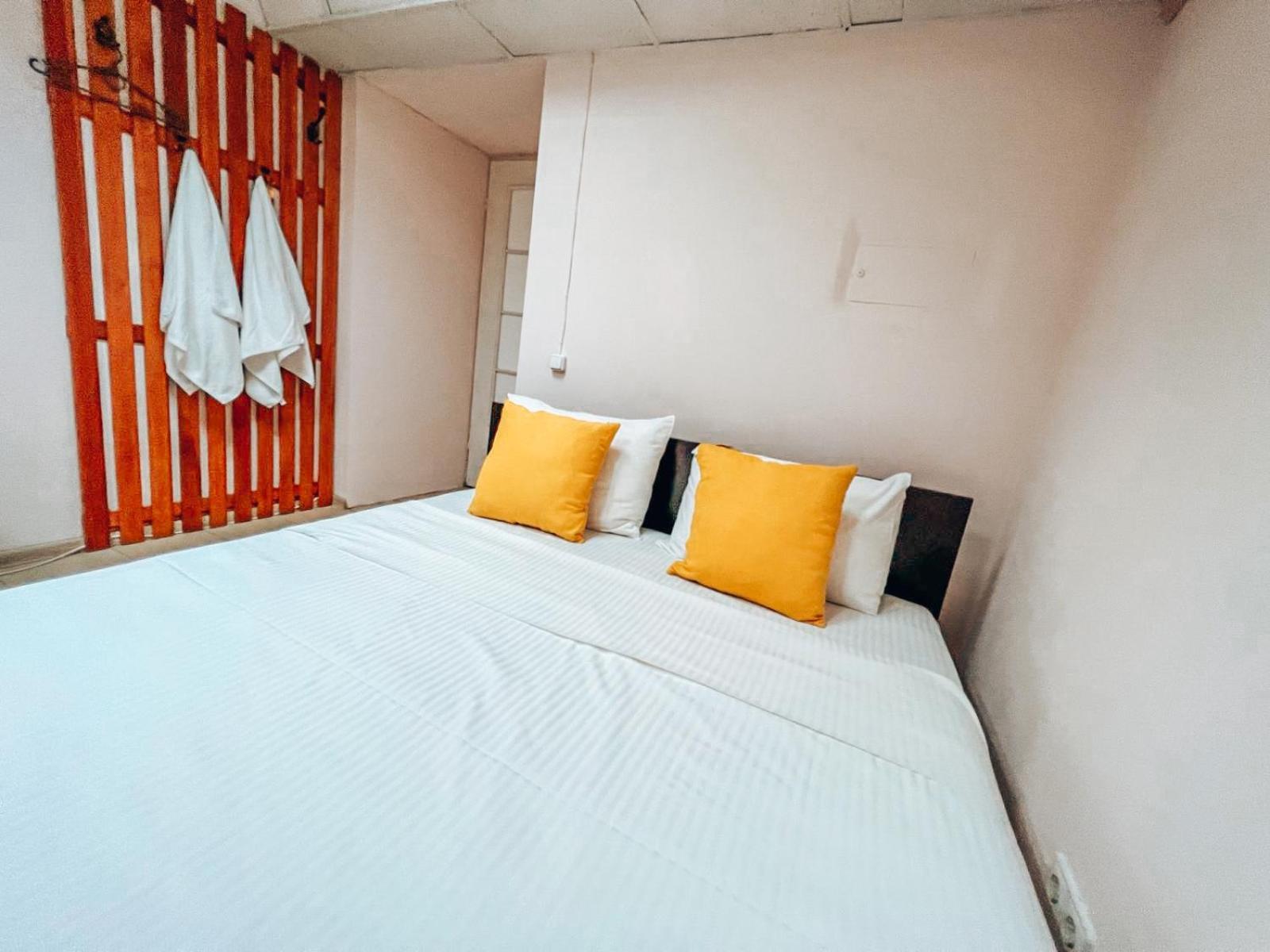 Guest House On Saksahanskoho Street 키예프 외부 사진