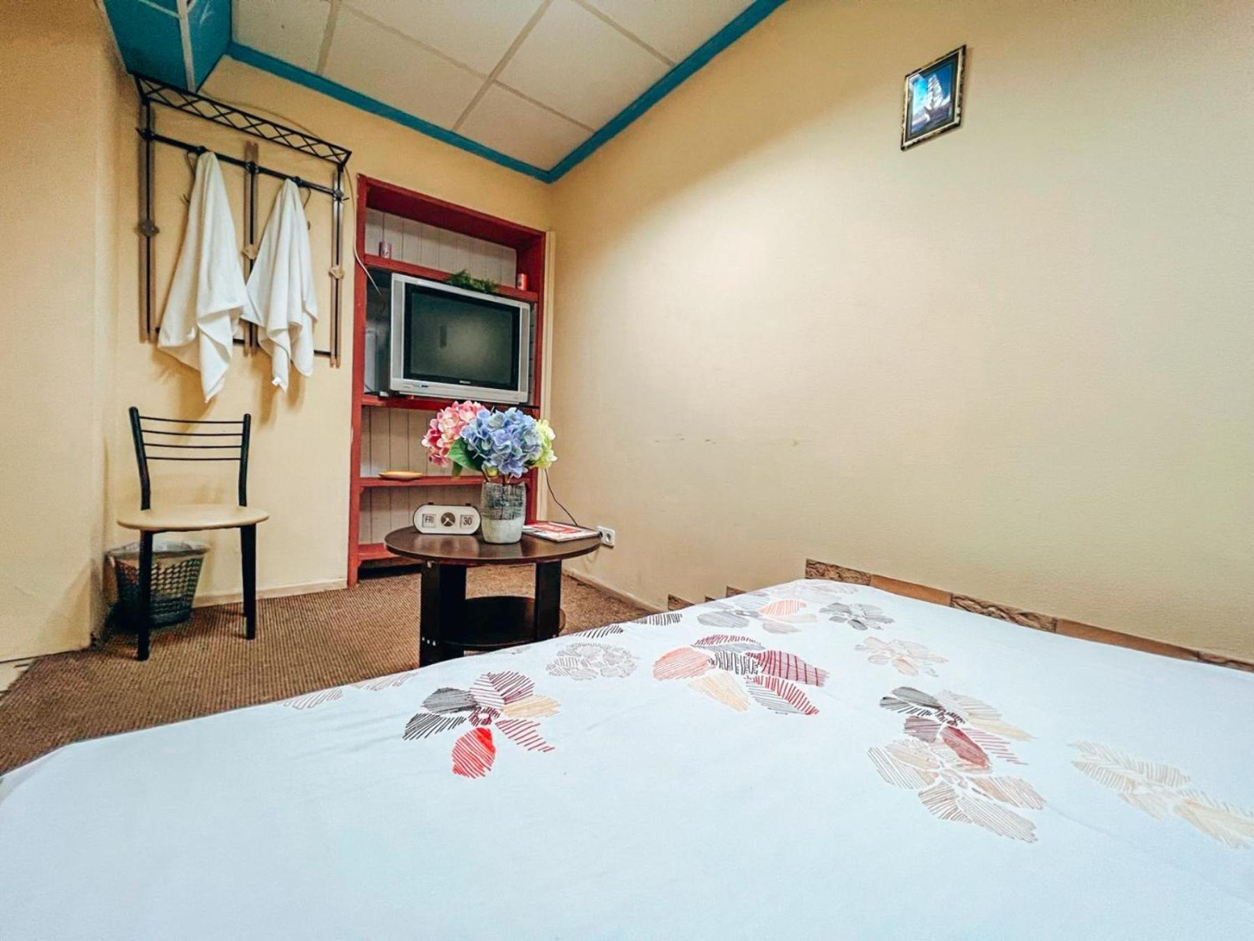 Guest House On Saksahanskoho Street 키예프 외부 사진